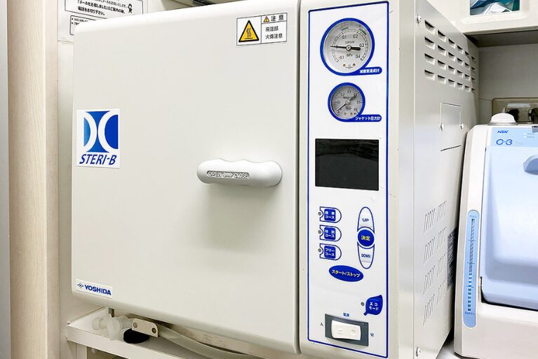 滅菌器(デントクレーブSTERI-B)